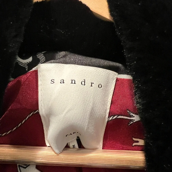 Sandro Fall Winter 2020
faux fur coat - Picture 7 of 10